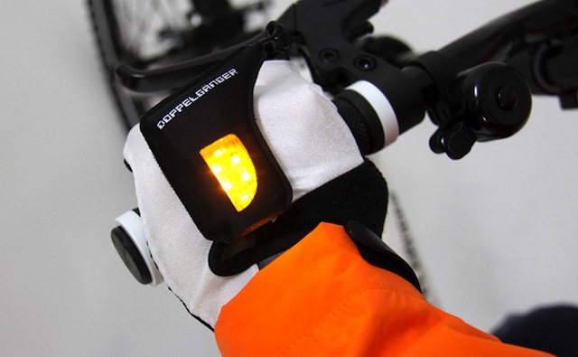 Illuminazione al LED per i vostri guanti da bici!