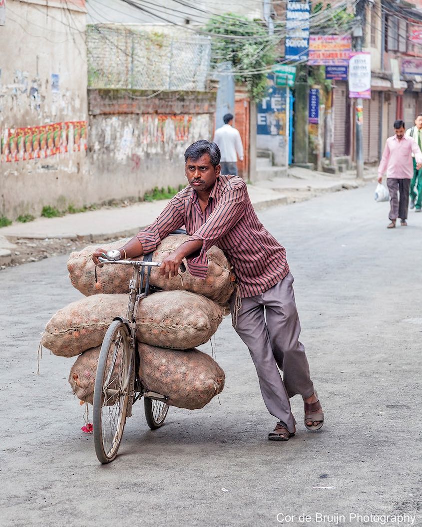 Cor de Bruijn Photography_Nepal_biciclette_3
