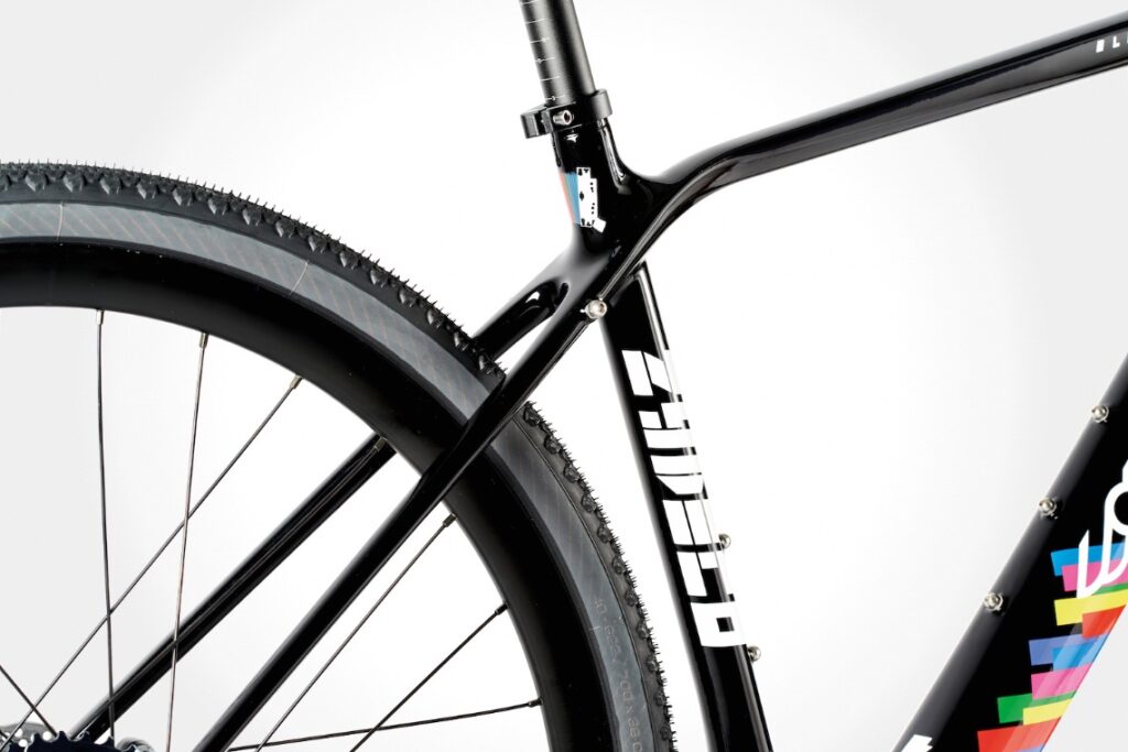 BIKE TO SKI Cinelli_FischerxJaguar_land_Rover_4