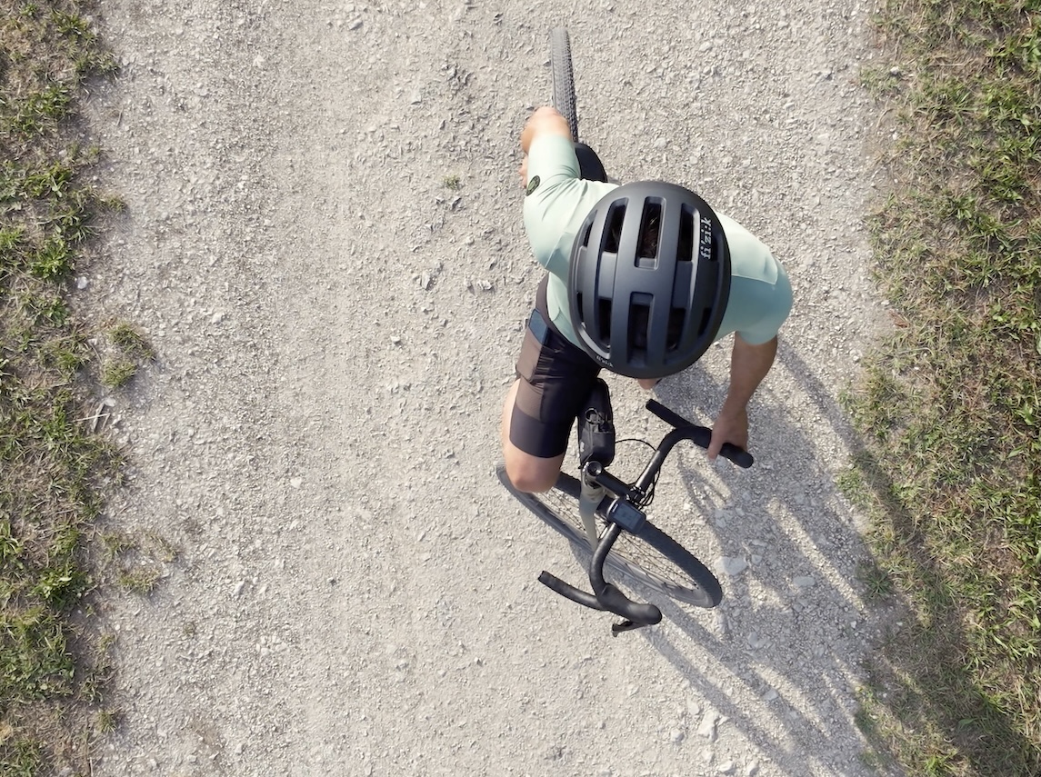 Fizik_Kyros_bike _helmet_urbancycling_it_15