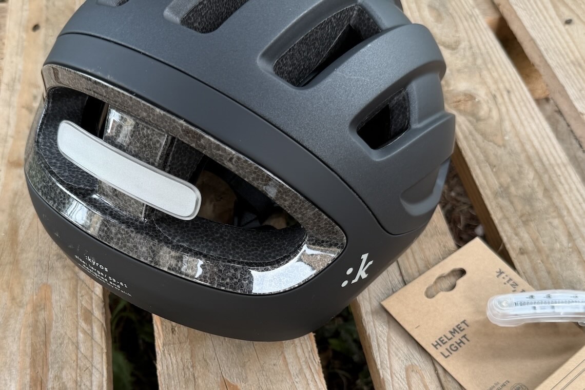Fizik_Kyros_bike _helmet_urbancycling_it_3