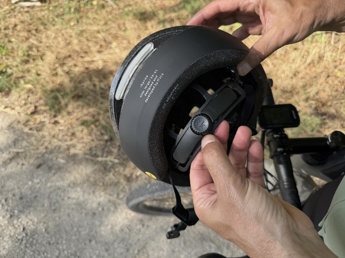 Fizik_Kyros_bike _helmet_urbancycling_it_6