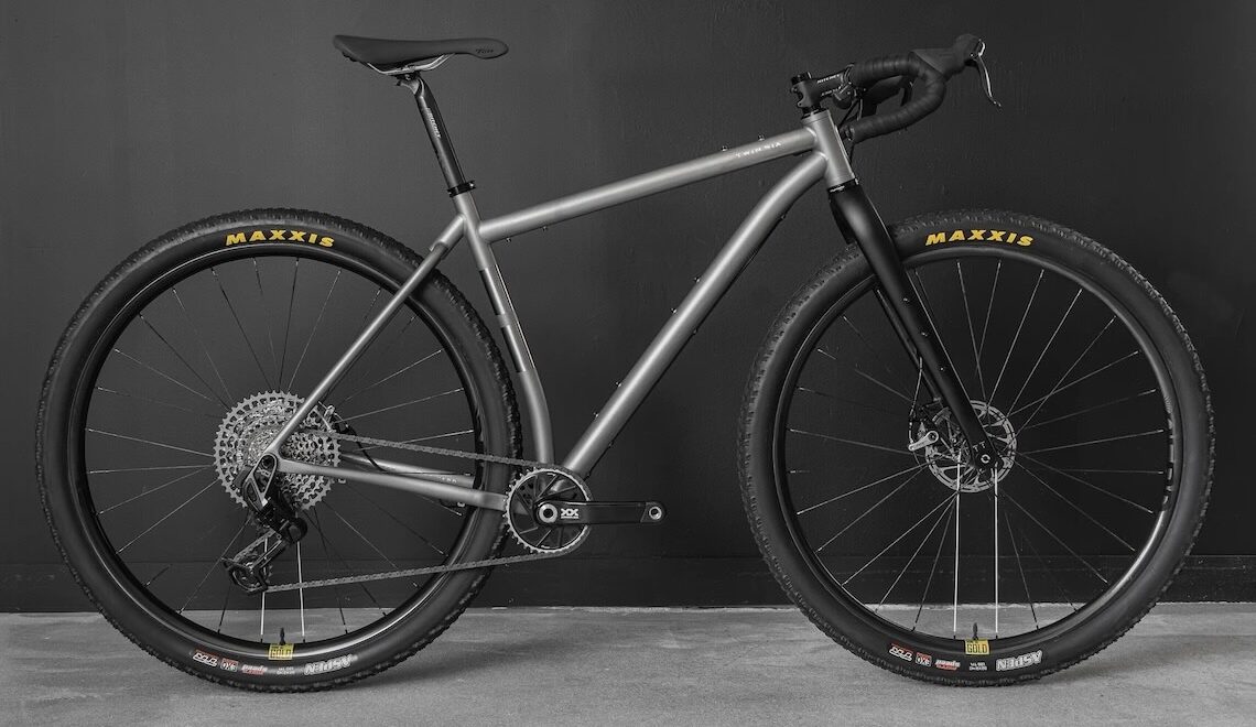 Twin_Six_Standard Ti 2x2_32"_1